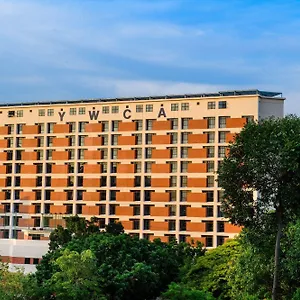 4* Отель Ywca Fort Canning